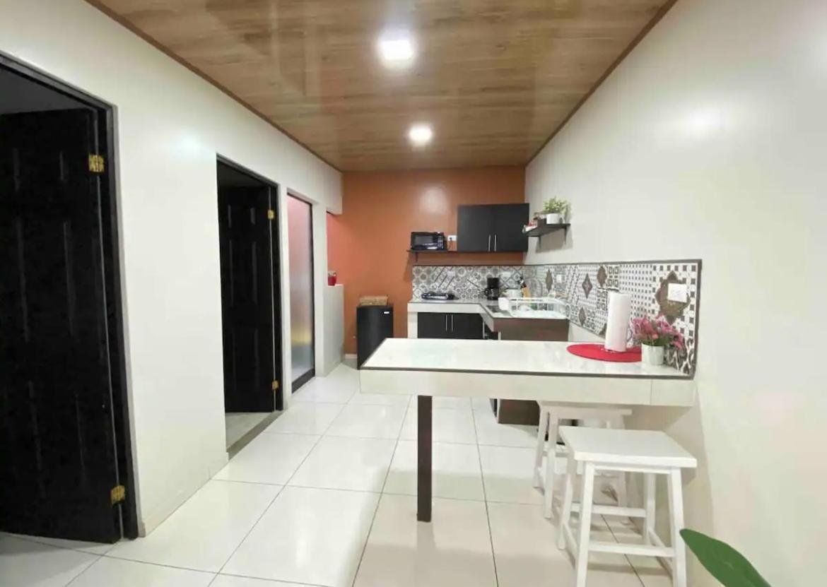 Apartamentos H Gonzalez #11#4 Alajuela Buitenkant foto
