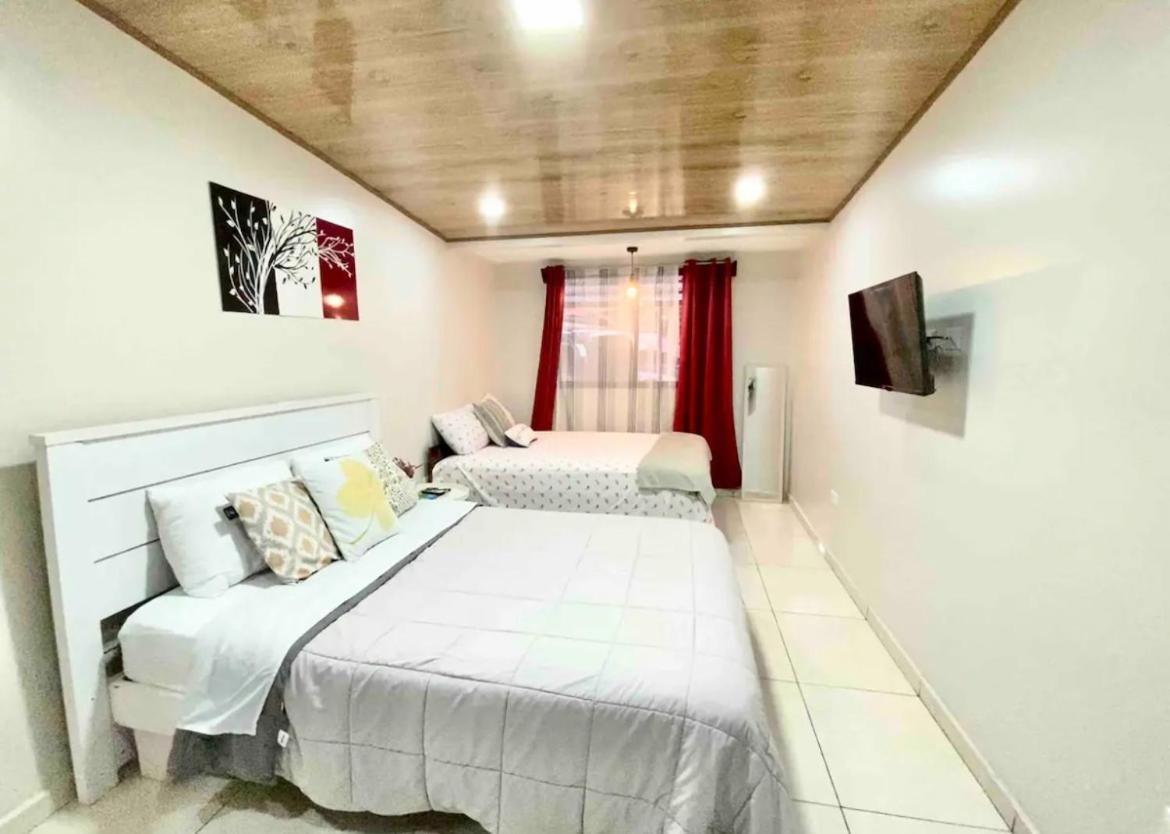 Apartamentos H Gonzalez #11#4 Alajuela Buitenkant foto
